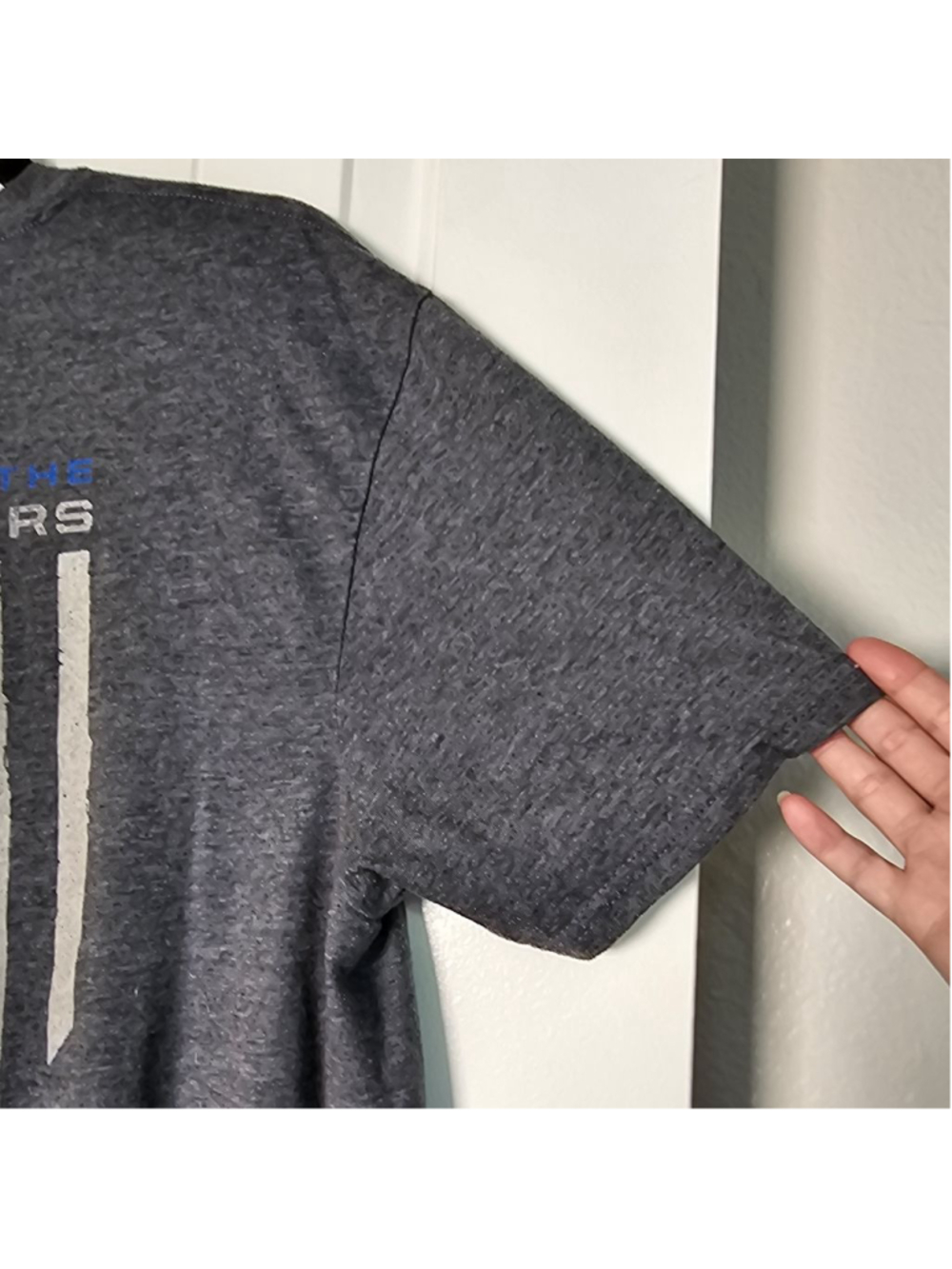 5.11 Tactical XL feathered blue logo tshirt - Picture 10 of 11